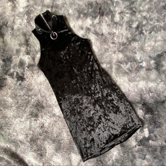 Dolls Kill Alice Velvet O-Ring Choker Dress